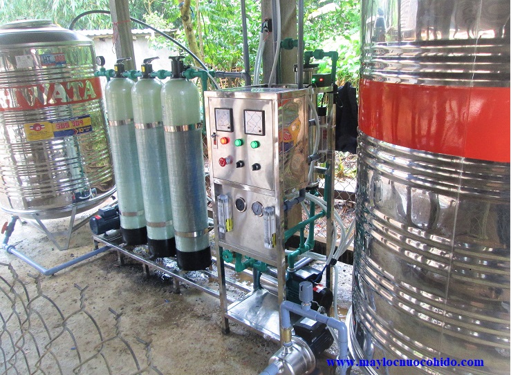 Hệ thống lọc nước 125lit/h được lắp đặt tại nhà văn hóa thôn ARec 1 - xã A Vương - Quảng Nam