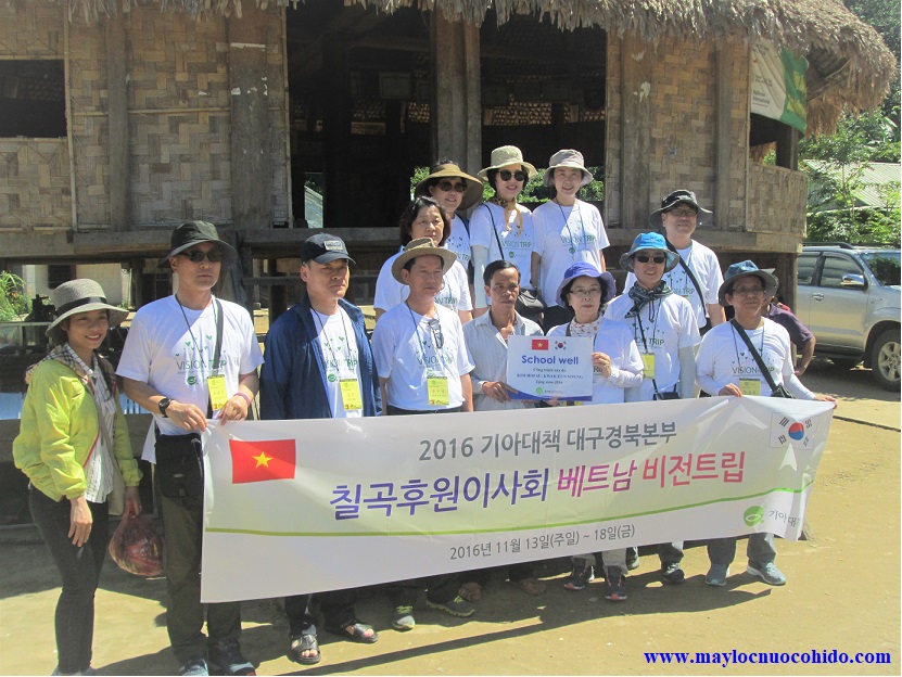 Lễ trao tặng hệ thống lọc nước tinh khiết 2016 tại A Vương - Tây Giang