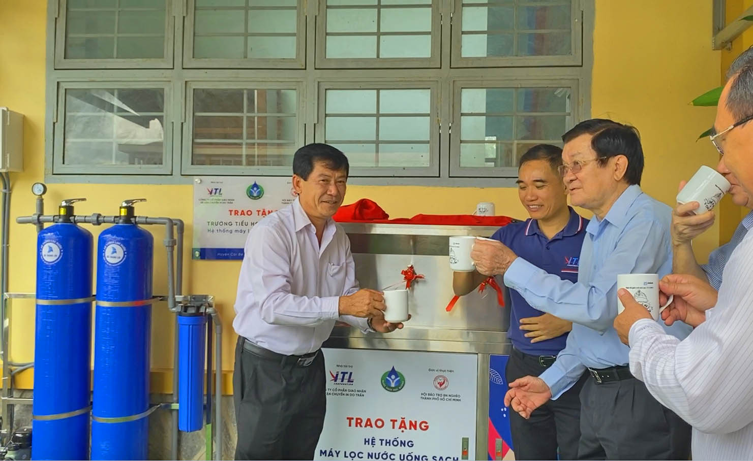 Khánh thành máy lọc nước uống tại trường tiểu học Hậu Thành