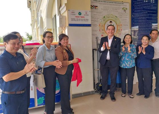 Bàn giao hệ thống lọc nước cho trường học tại Cần Giờ