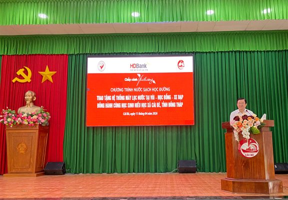 Lễ tổng kết 4 năm nươcsạch học đường tại Cái Bè